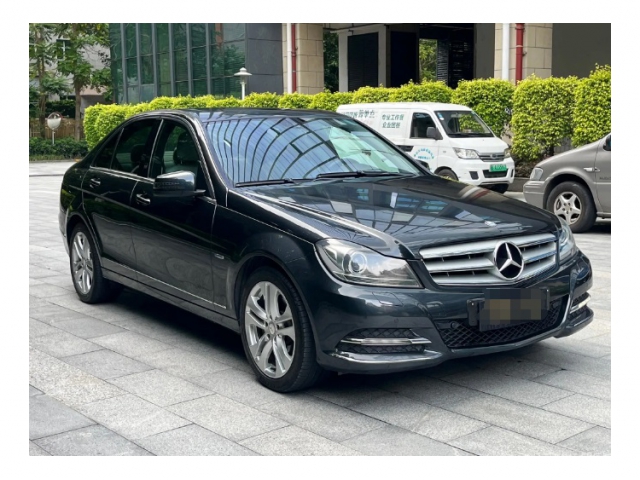 标的：奔驰 C级 2011款一辆