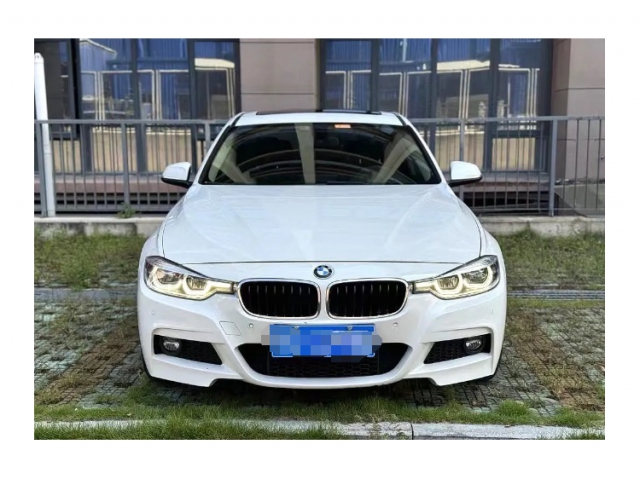 宝马3系2018款320Li领先型一辆