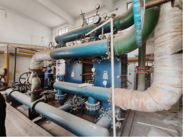 标的：废旧设备一批