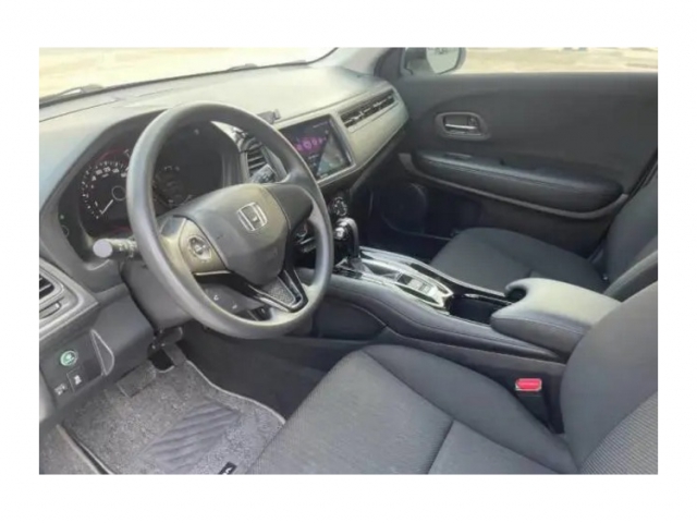本田缤智2017款1.5LCVT一辆