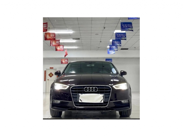 奥迪A3 Limousine 35 TFSI2016款一辆