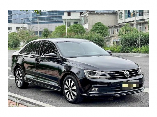 大众速腾2017款230TSI一辆