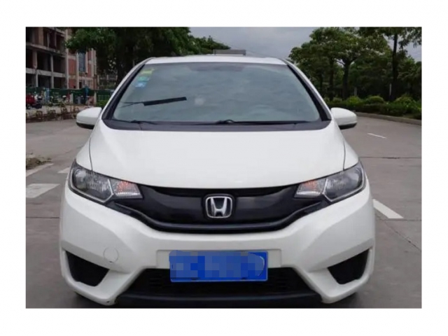 本田飞度2016款1.5L舒适型一辆