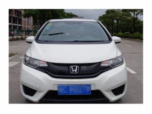 本田飞度2016款1.5L舒适型一辆