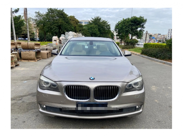 宝马 7系 2009款 730Li豪华型一辆