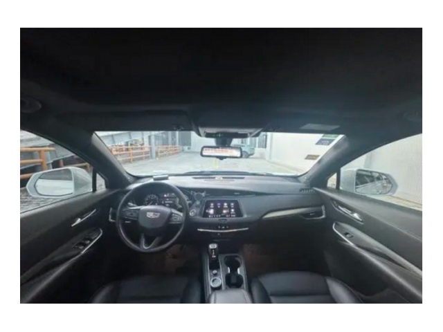 凯迪拉克 XT4 2020款 改款 28T 一辆