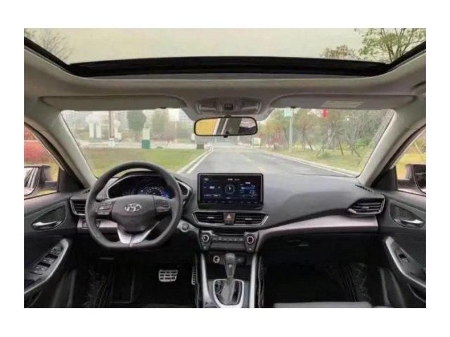 现代 菲斯塔 2019款 280TGDi 运动版