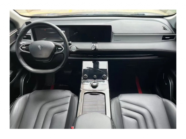 哪吒汽车 哪吒U 2021款 Pro 400 巡航版一辆