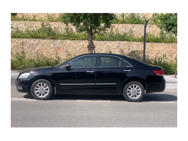 丰田 凯美瑞 2011款 240G 豪华一辆