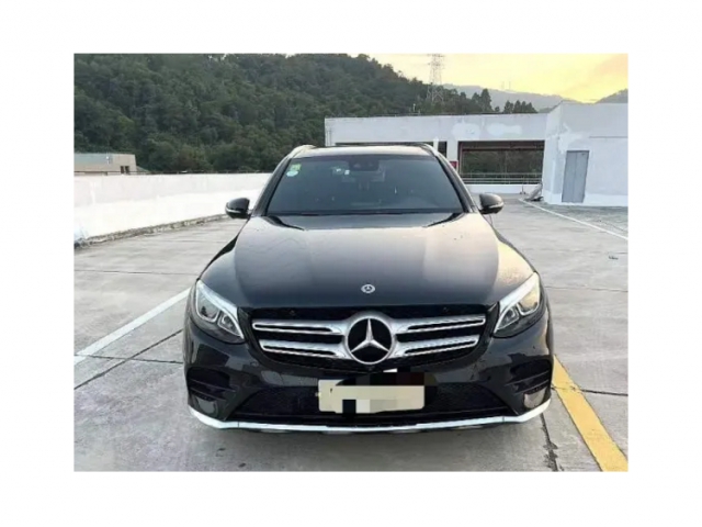 奔驰 GLC 2019款 GLC 260 L 一辆