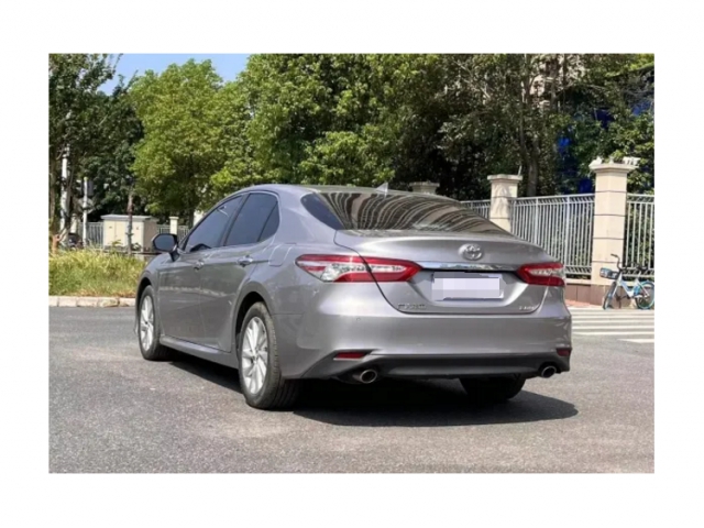 一、丰田 凯美瑞 2021款 2.0G 豪华版一辆