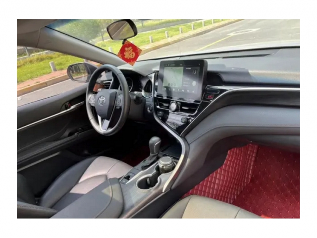 一、丰田 凯美瑞 2021款 2.0G 豪华版一辆