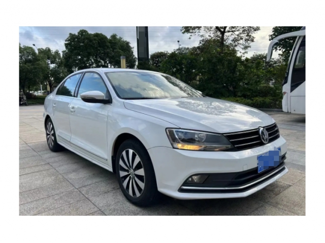 大众 速腾 2015款 1.6L 自动舒适型一辆