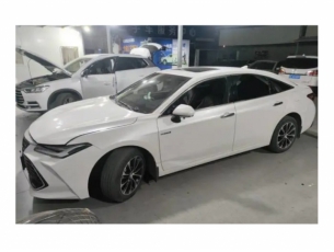 丰田 亚洲龙 2022款 双擎 2.5L XLE一辆