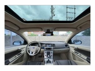 沃尔沃 S60 2015款 S60L 2.0T 智远版一辆