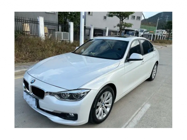 宝马 3系 2018款 318Li一辆