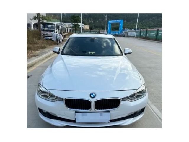 宝马 3系 2018款 318Li一辆