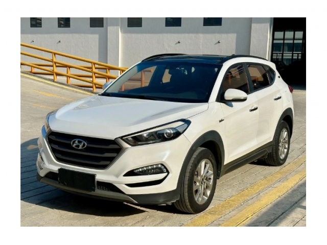 现代 途胜 2018款 1.6T 双离合两驱一辆