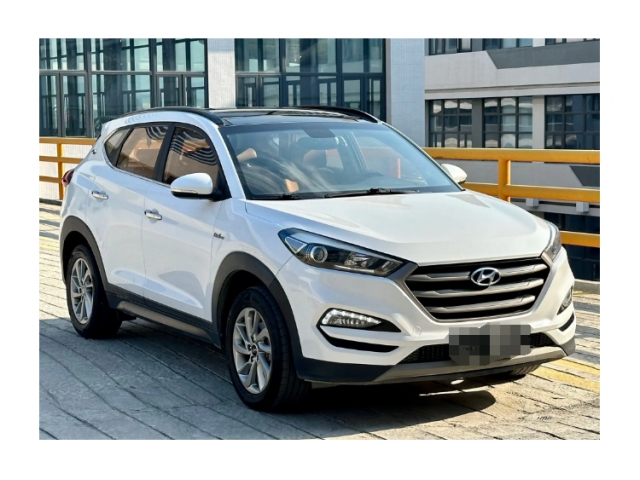 现代 途胜 2018款 1.6T 双离合两驱一辆