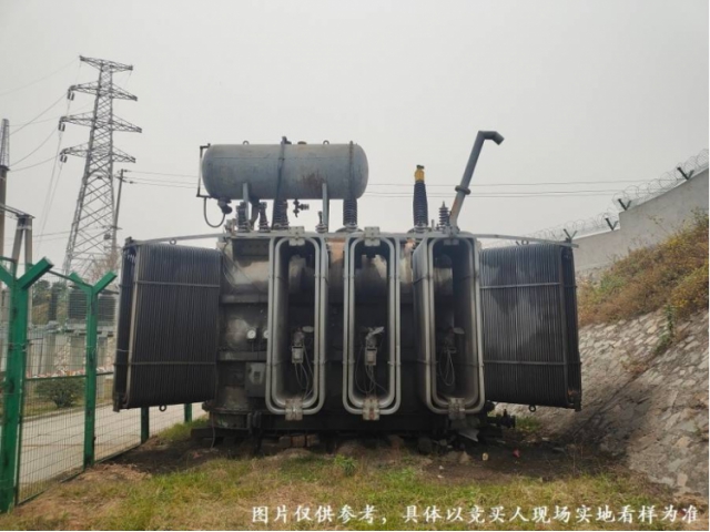 标的：废变压器一台